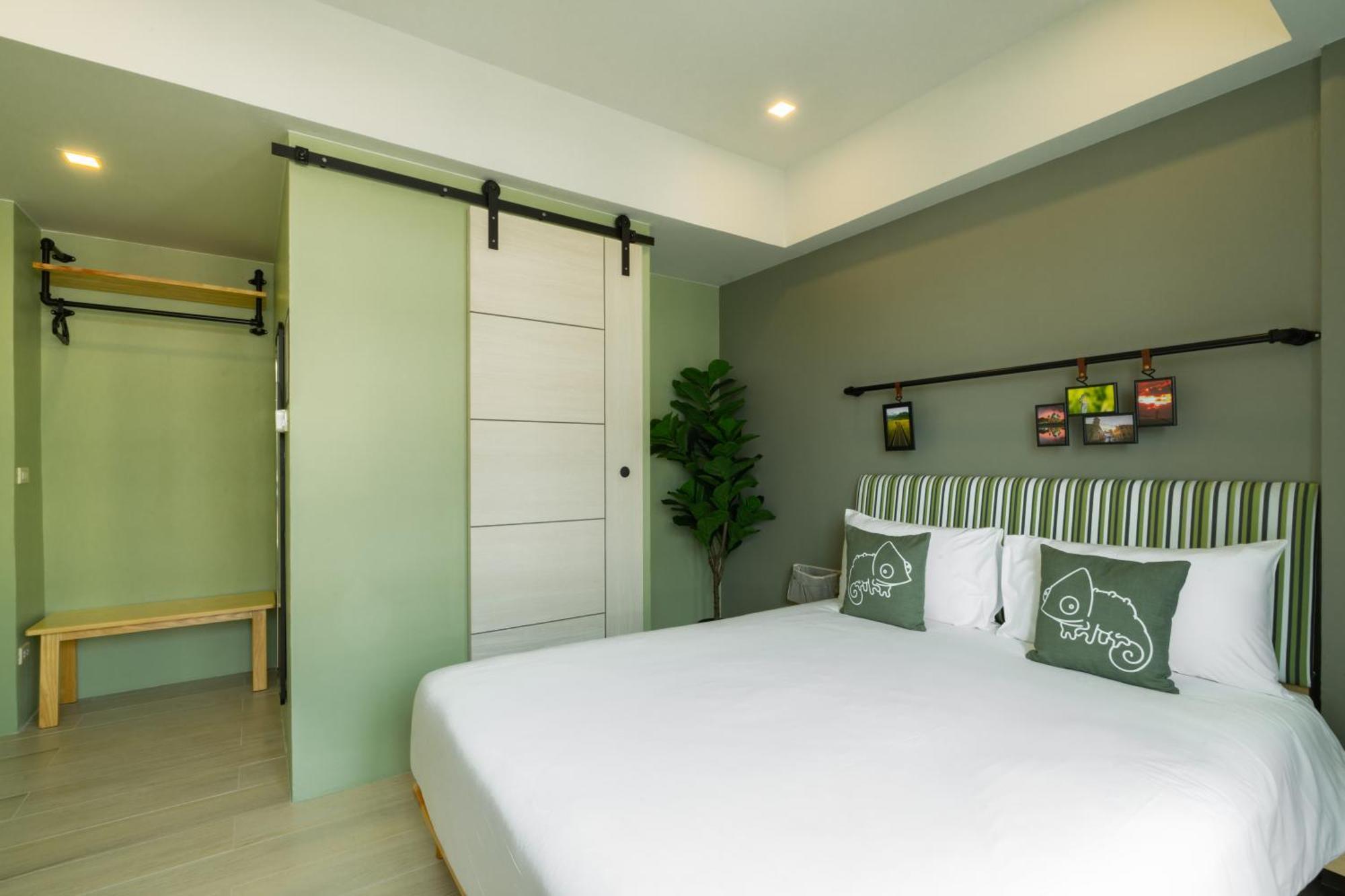 Hotel Chamemon Bed Phuket Town Esterno foto