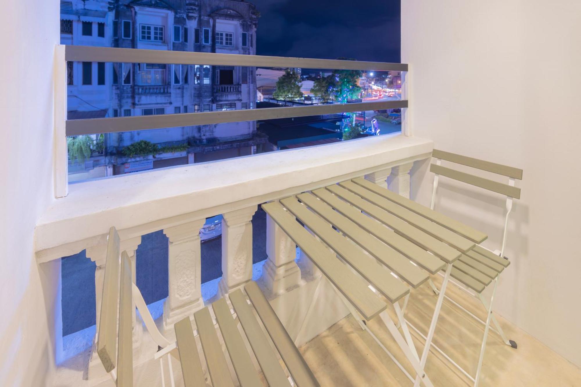 Hotel Chamemon Bed Phuket Town Esterno foto