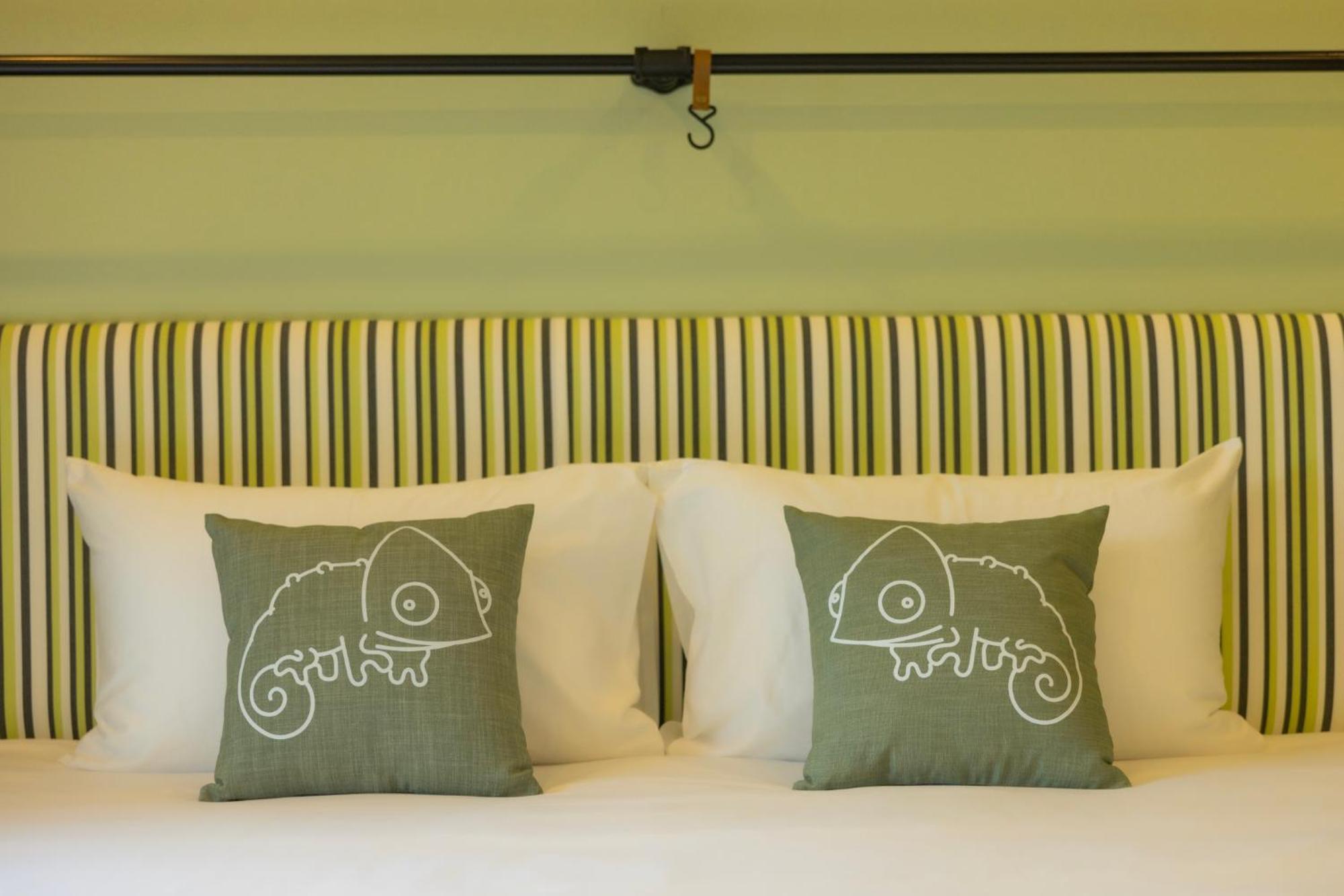 Hotel Chamemon Bed Phuket Town Esterno foto